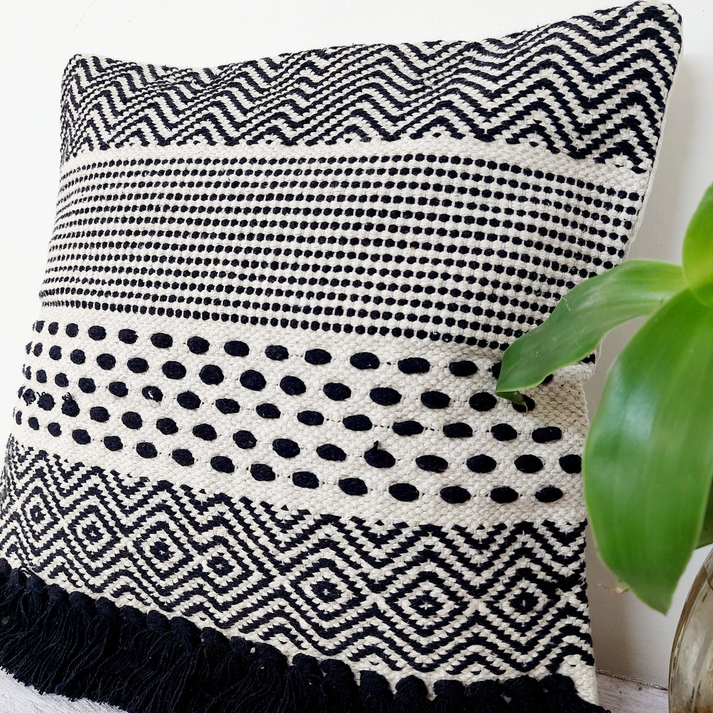 Rows and Dots Pattern Handwoven Black and White Tufted Boho Cushion Cover