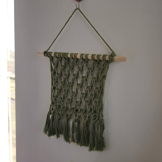 Green Macrame Wall Hanging – Handcrafted Boho-Chic Wall Decor