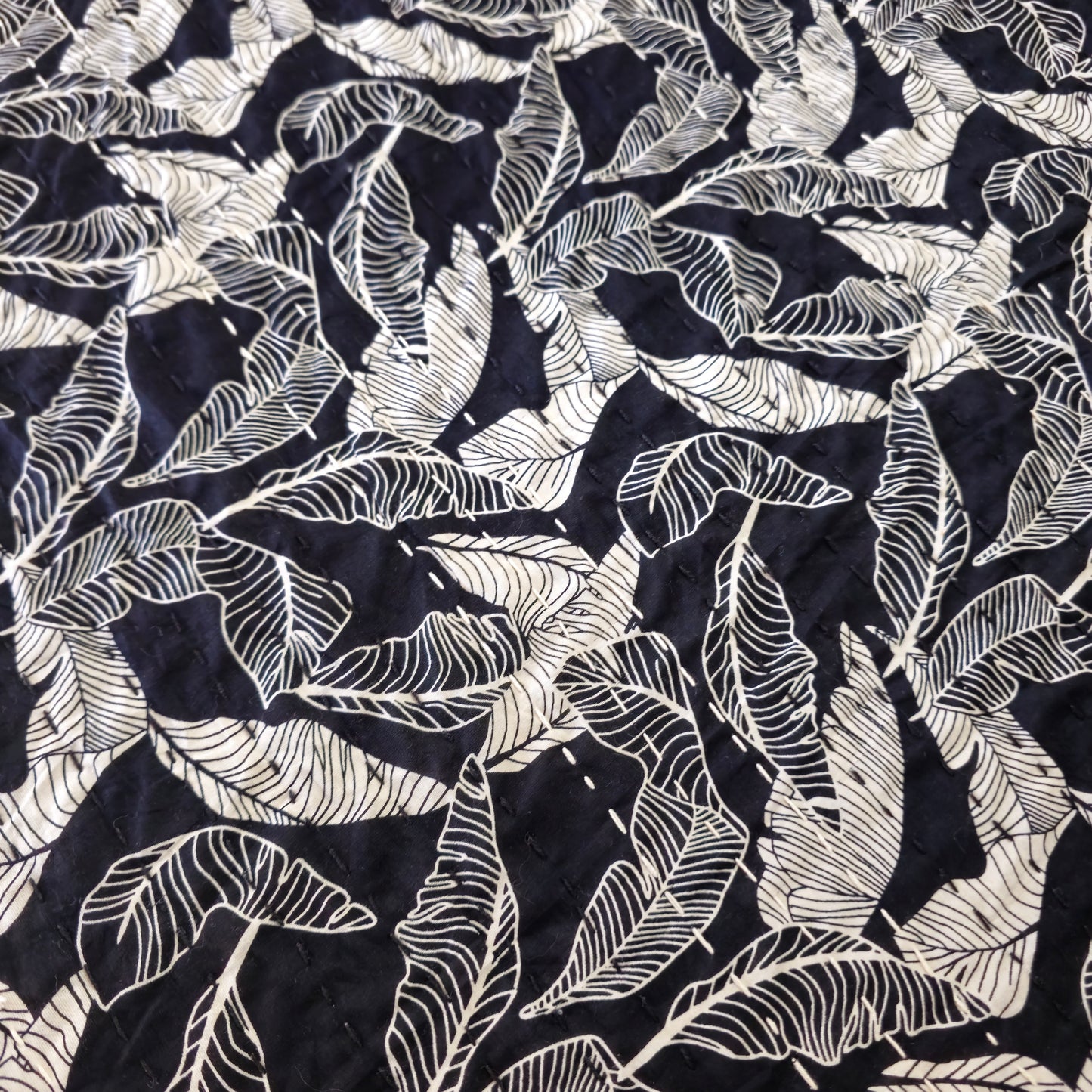 Black and White Leaf Print Reversible Kantha Cotton Bedcover – Handcrafted Elegance
