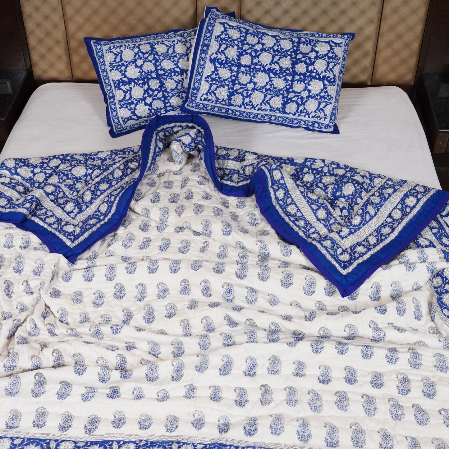 Indigo Blue Floral Print Pure Cotton Reversible Dohar King Size