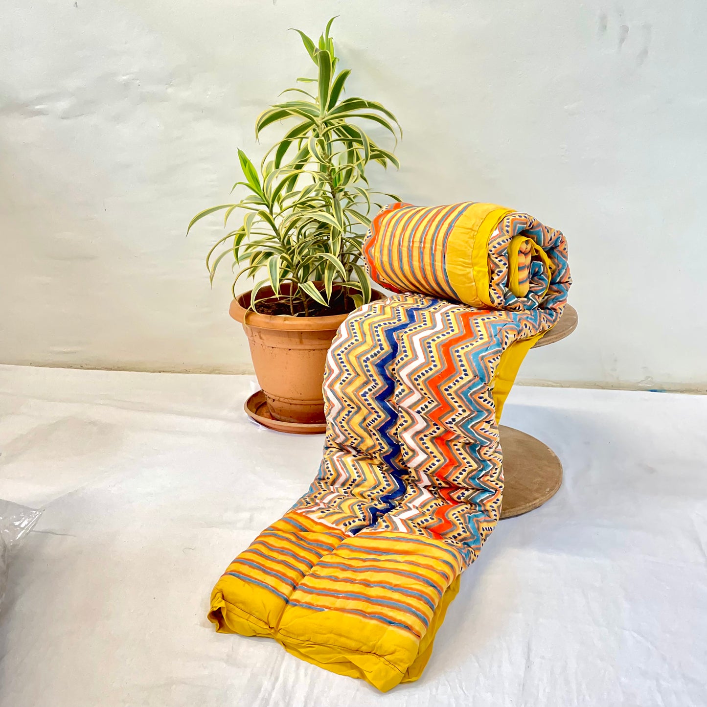 Yellow And Green Abstract Print Pure Cotton Reversible Dohar Single Bed Size|image3