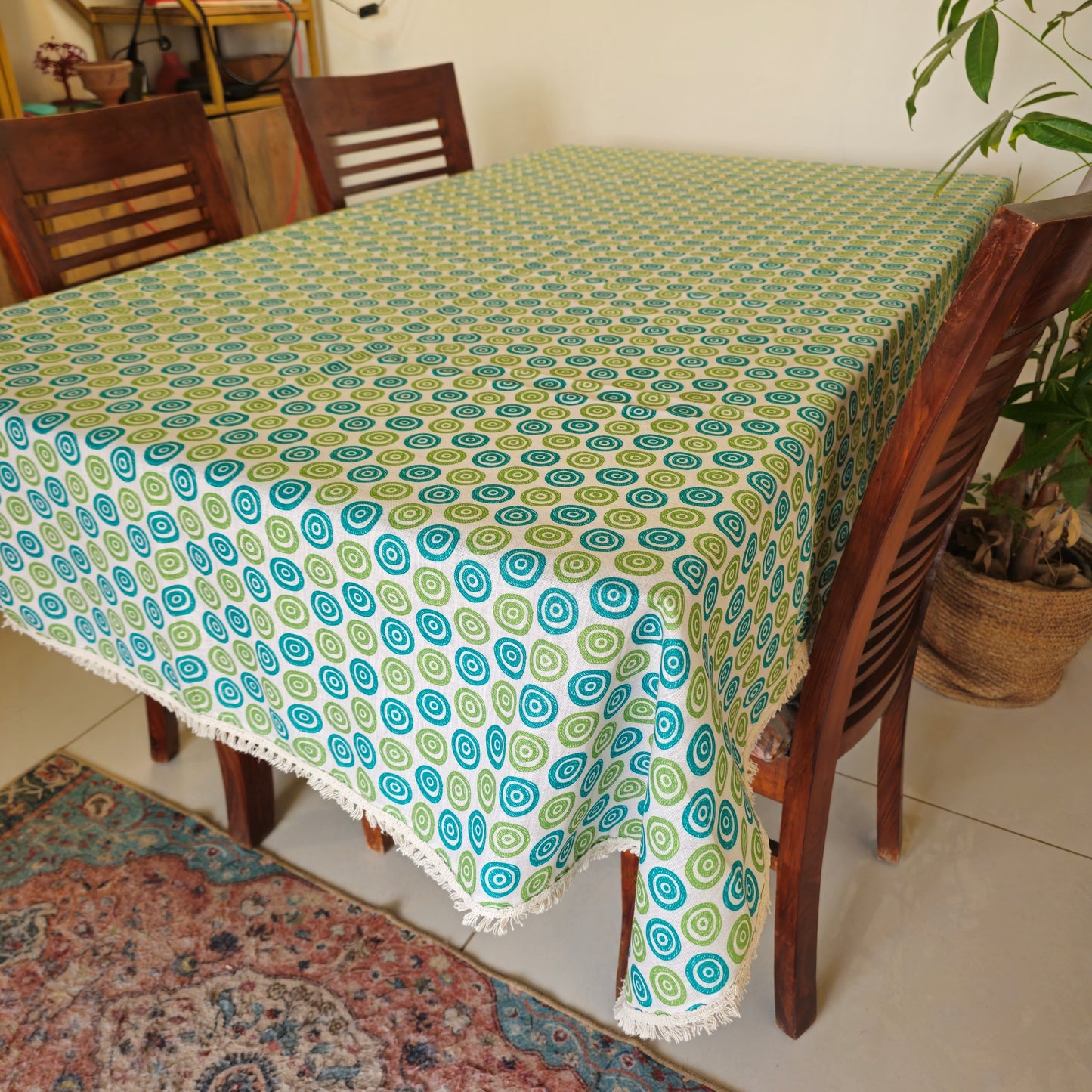 Green Linen Table Cover – Doodled Rings Print with Vintage Cotton Tasseled Lace