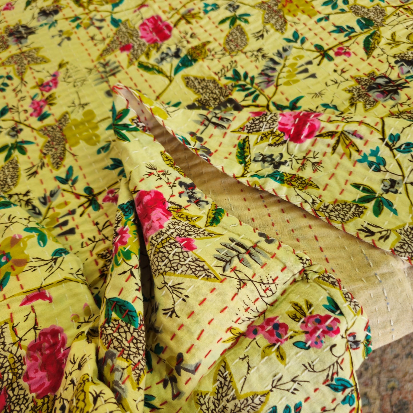 Beige Floral Cotton Table Cover – Elegant Handcrafted Kantha Work