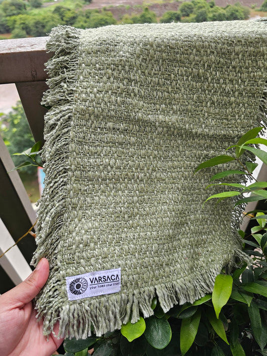 textured cotton table runner with fringes