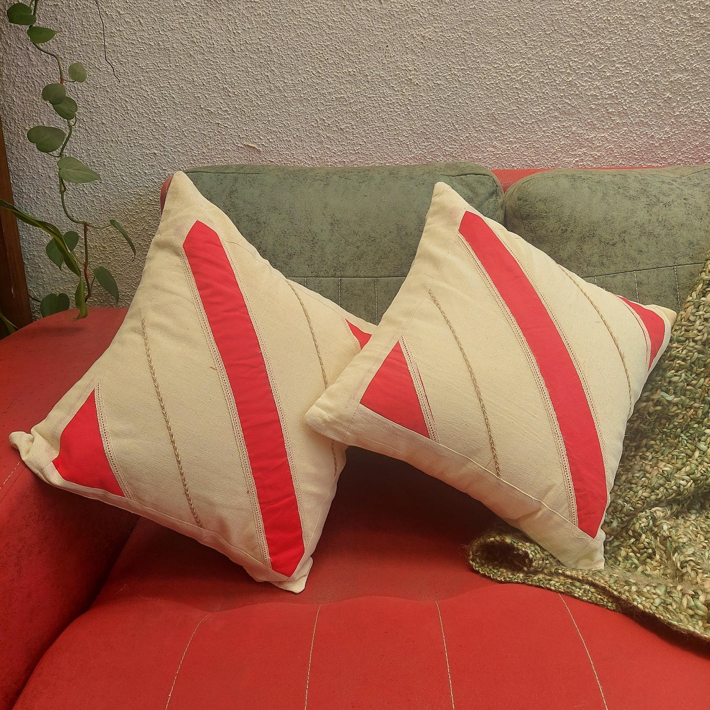 Off White And Red Cushion Cover