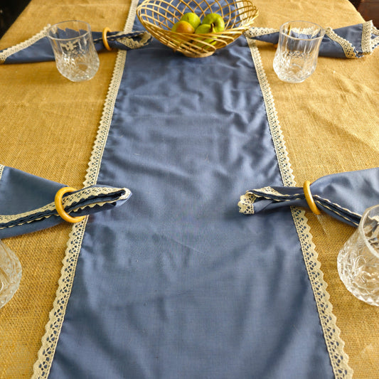 Blue 6 Seater Cotton Table Runner With Place Mat And Wooden Rings