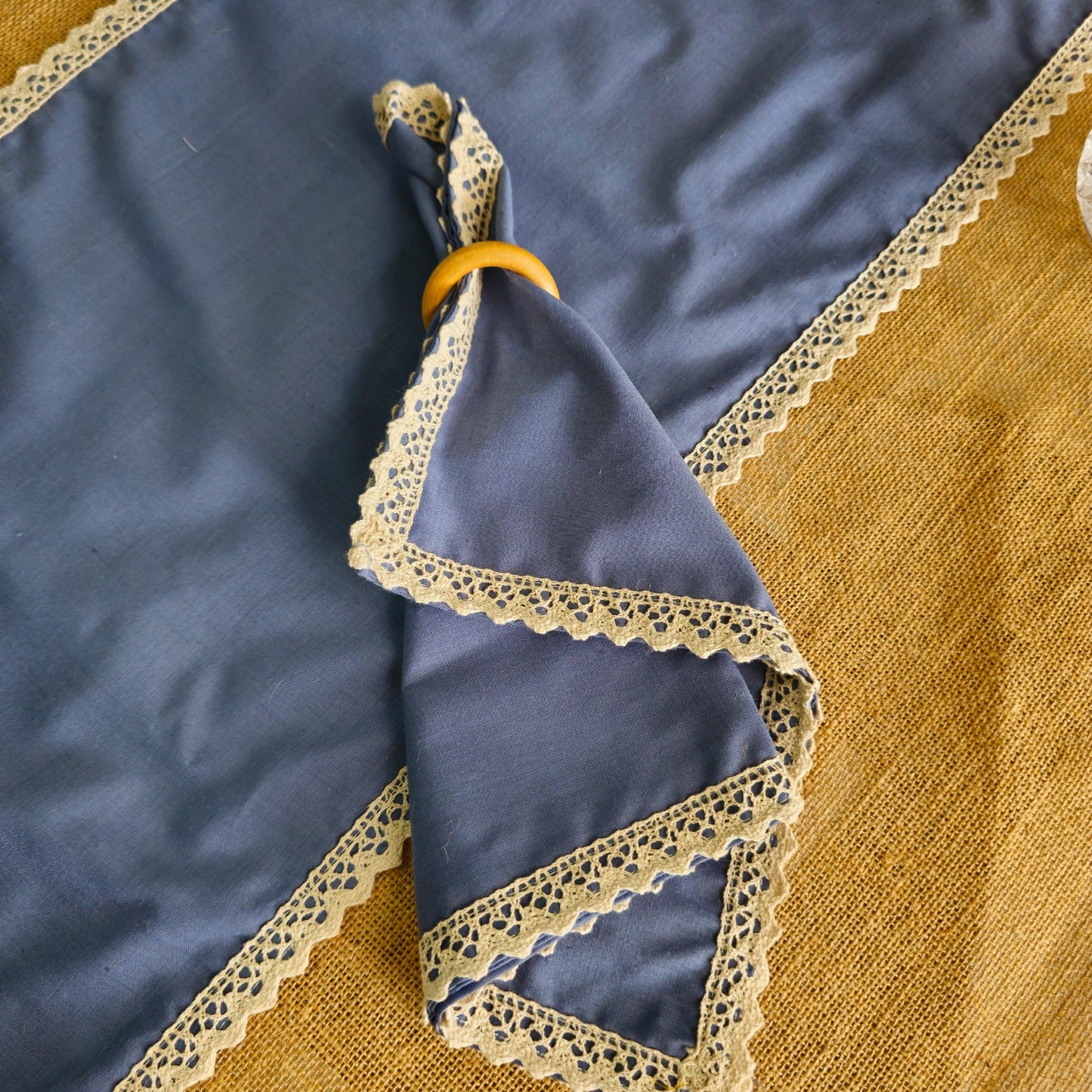 Blue 6 Seater Cotton Table Runner With Place Mat And Wooden Rings