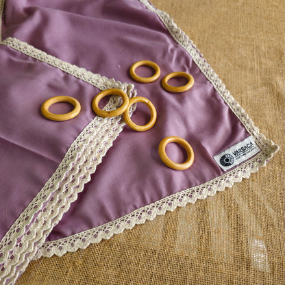 Lavender Colour 6 Seater Cotton Table Runner With Place Mat And Wooden Rings