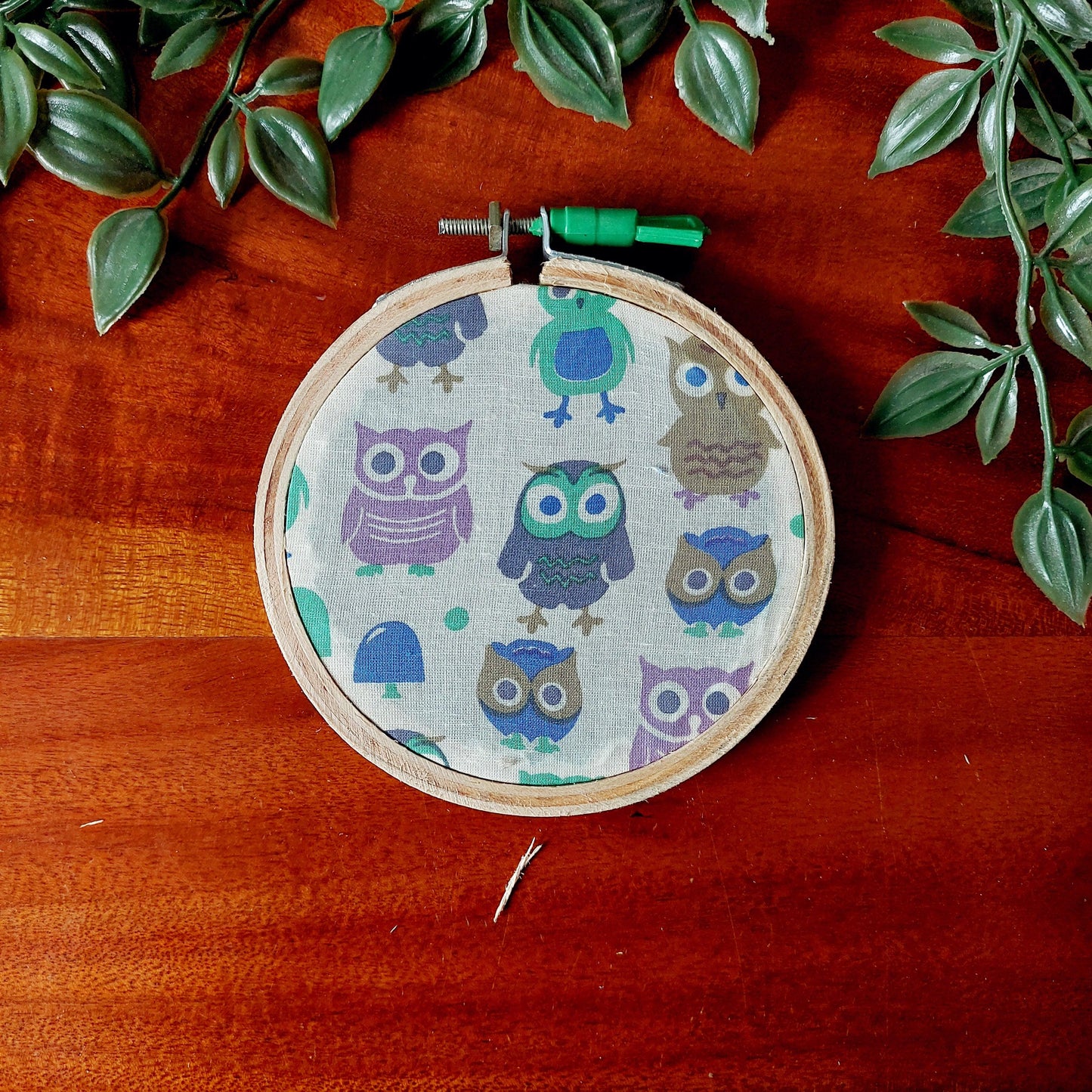 Owl Print in Pastel Shades on White Fabric – Block Printed Embroidery Hoop | Multiple Sizes