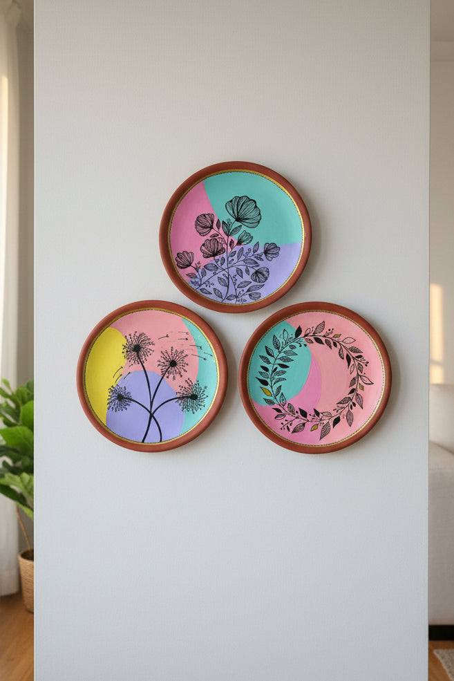 Pastel Meadow Terracotta Wallplate | Minimalist Fine-Line Botanical Art