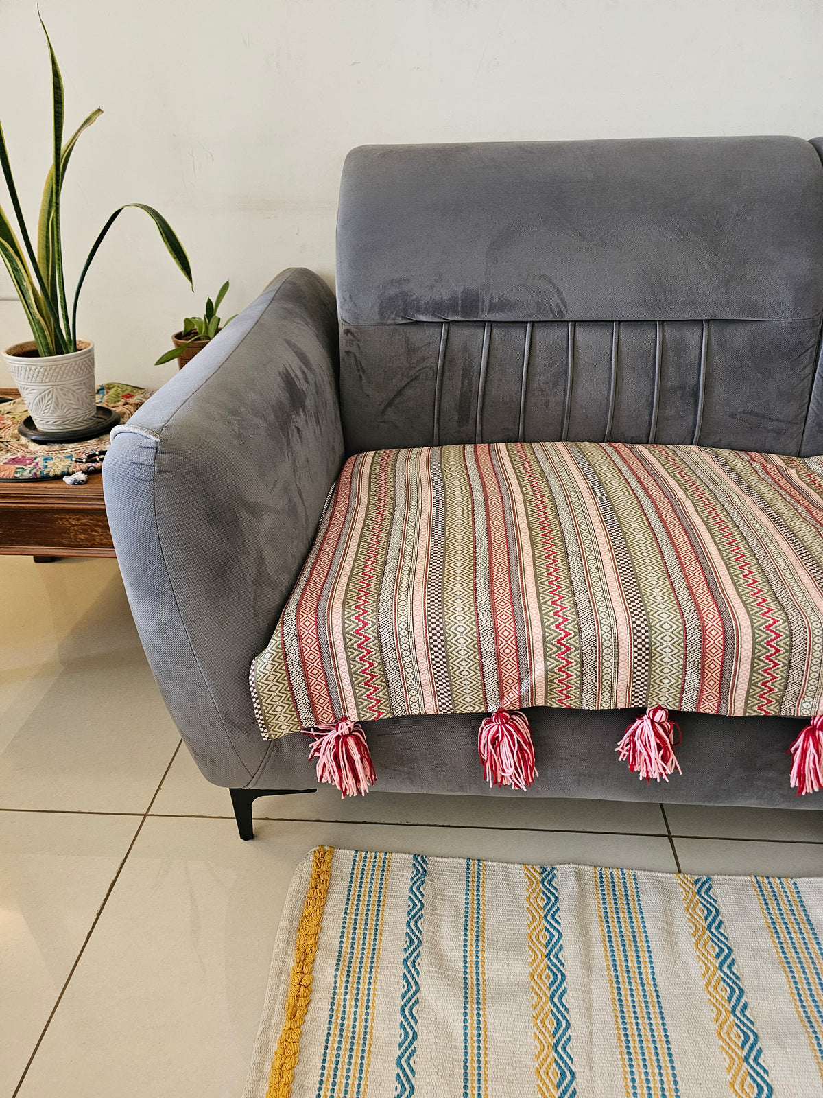 Boho Striped Jacquard Cotton Sofa Throw Cover | Textured Aztec Geometric Couch Protector with Tassels