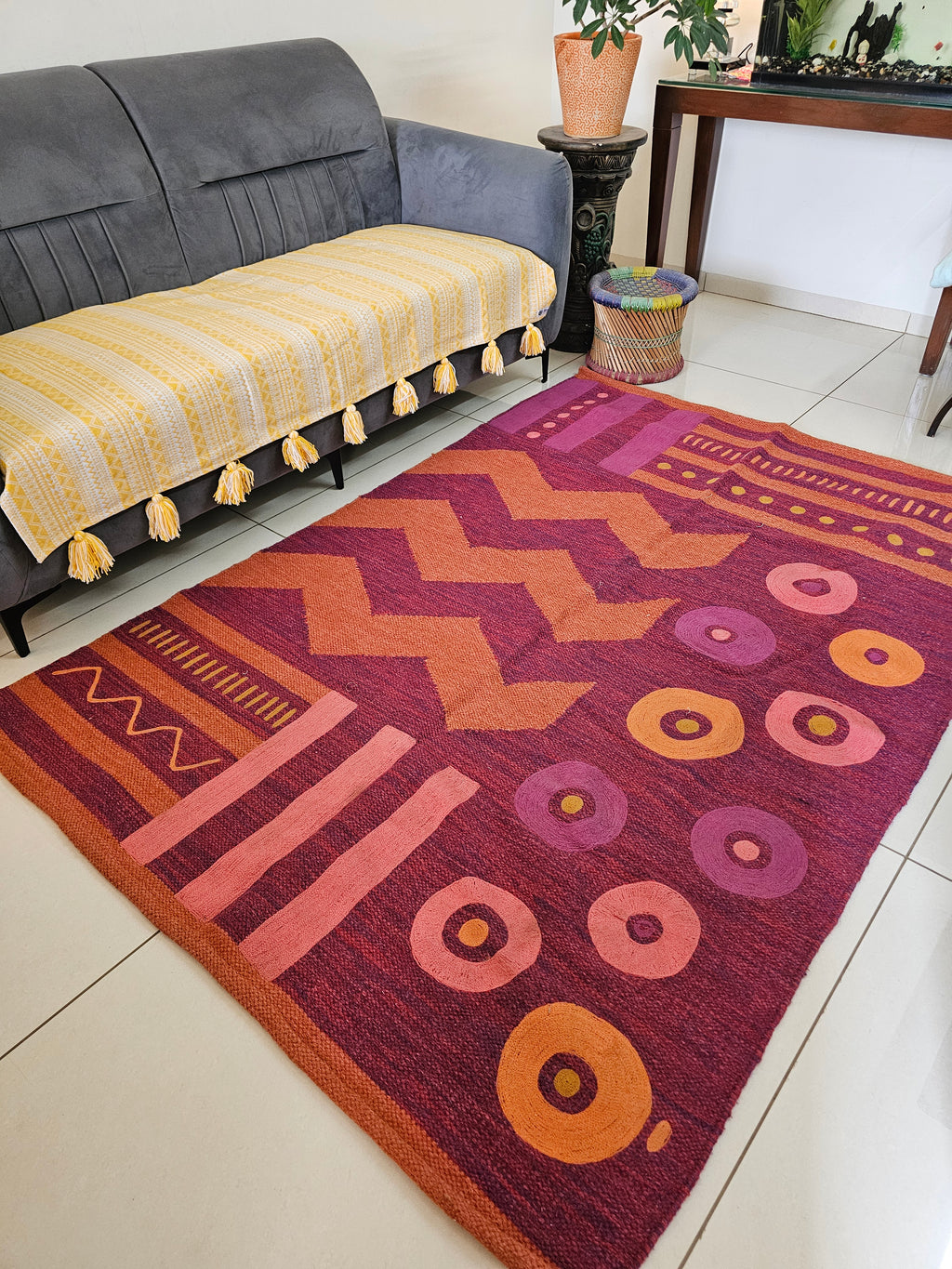 5x8  ft | Varsaca Sunburst Geometric Handwoven Wool Rug | Terracotta & Crimson Abstract