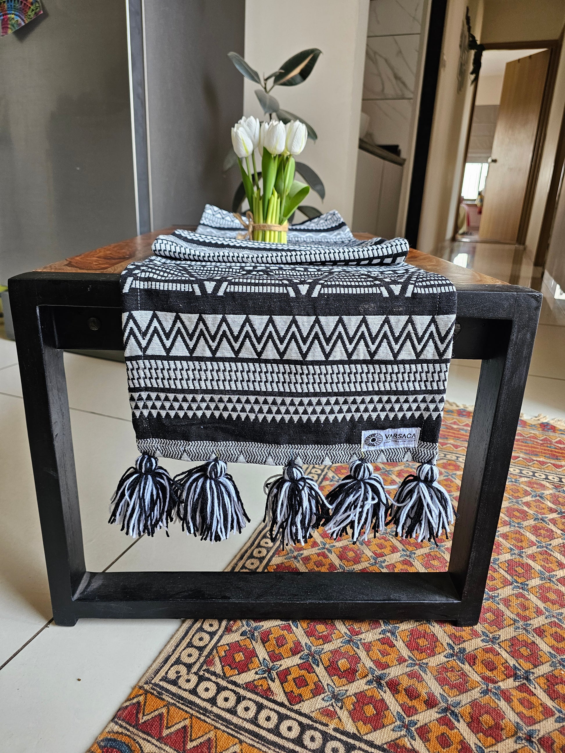 Black & White Handloom Jacquard Table Runner