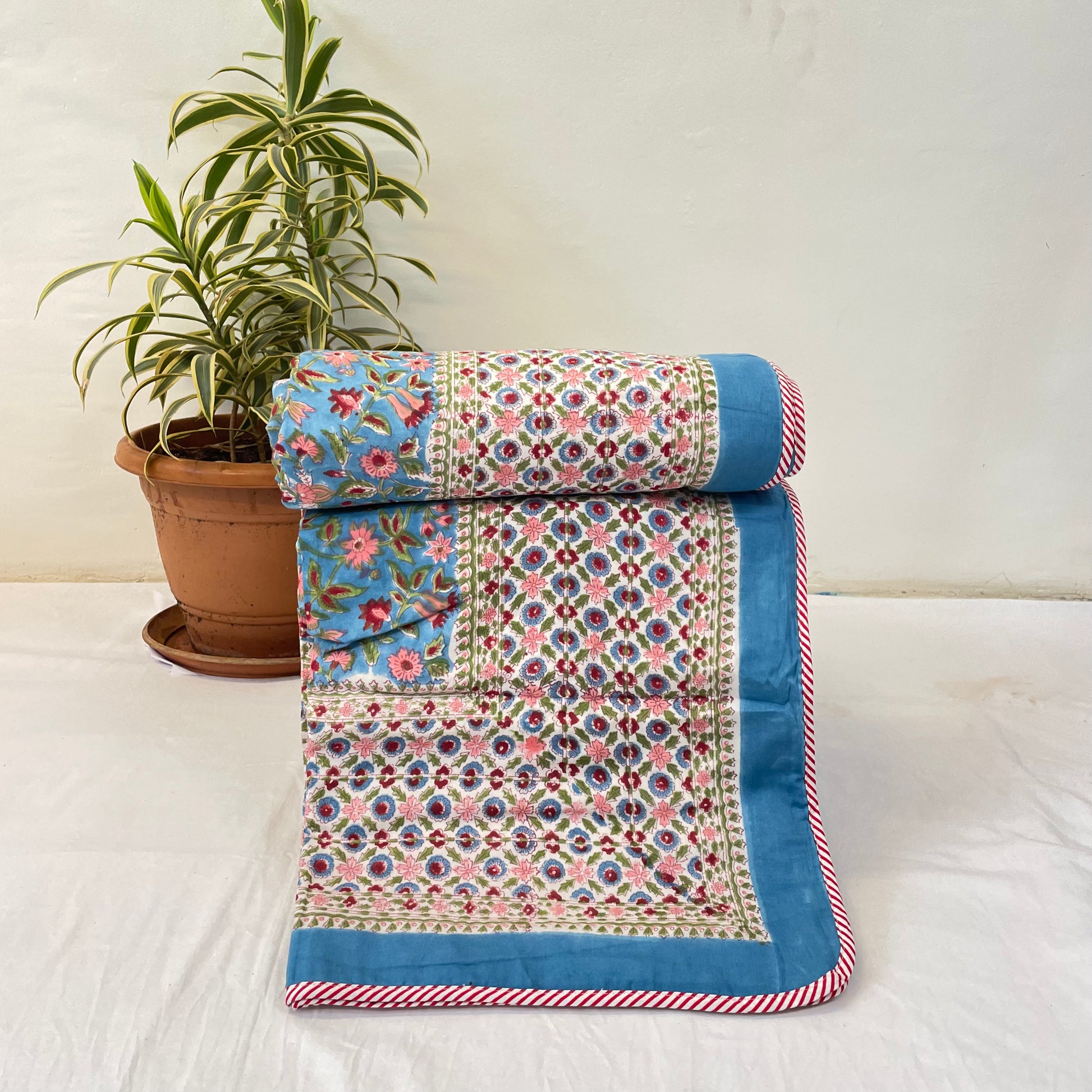 Blue And Pink  Floral Print Pure Cotton Reversible Dohar Single Bed Size|imae2