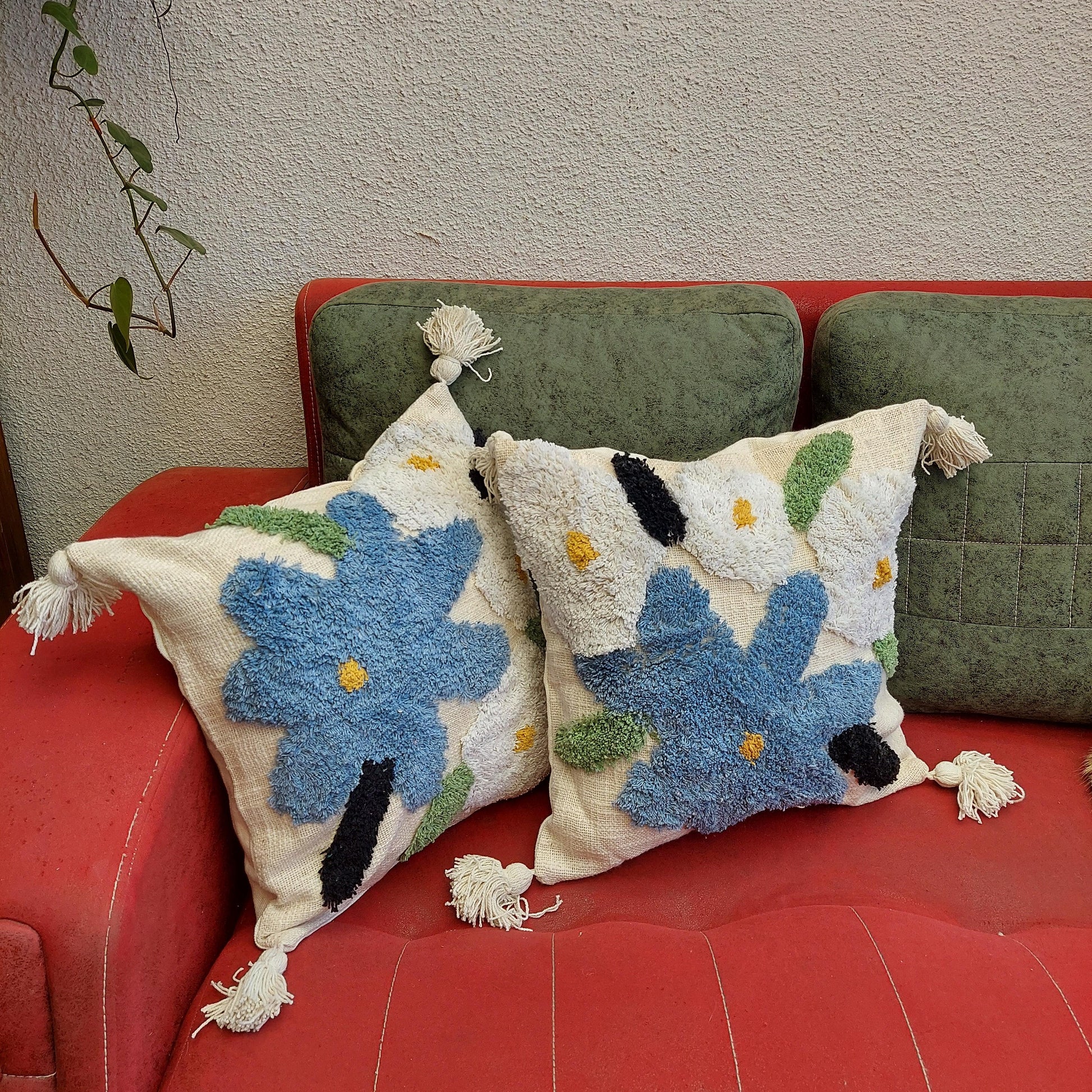Boho Style White And Blue Flower Handcrafted Cushion Cover With Tassels