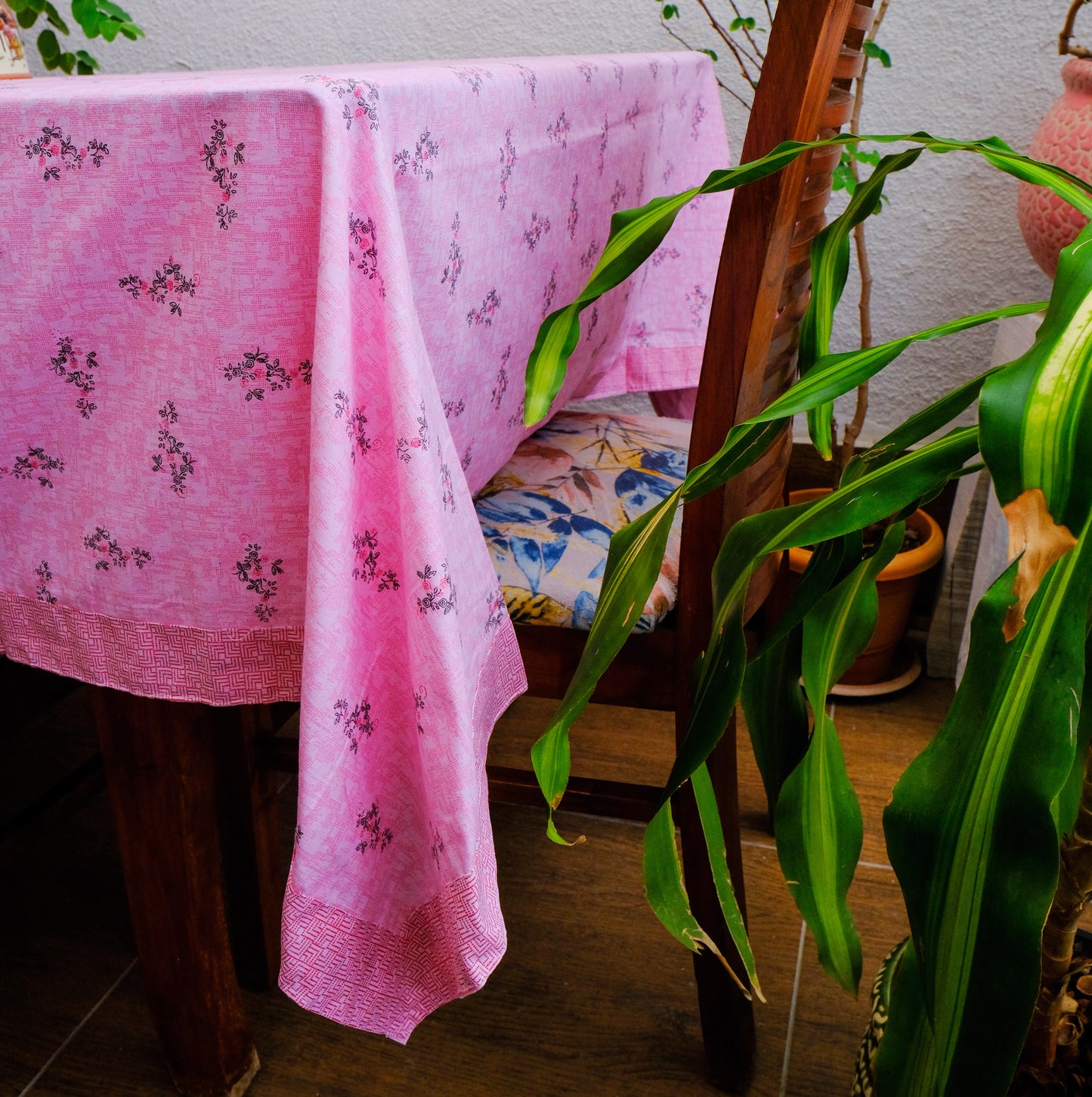 Pink Floral Printed Pure Cotton Table Cover with Small Motifs