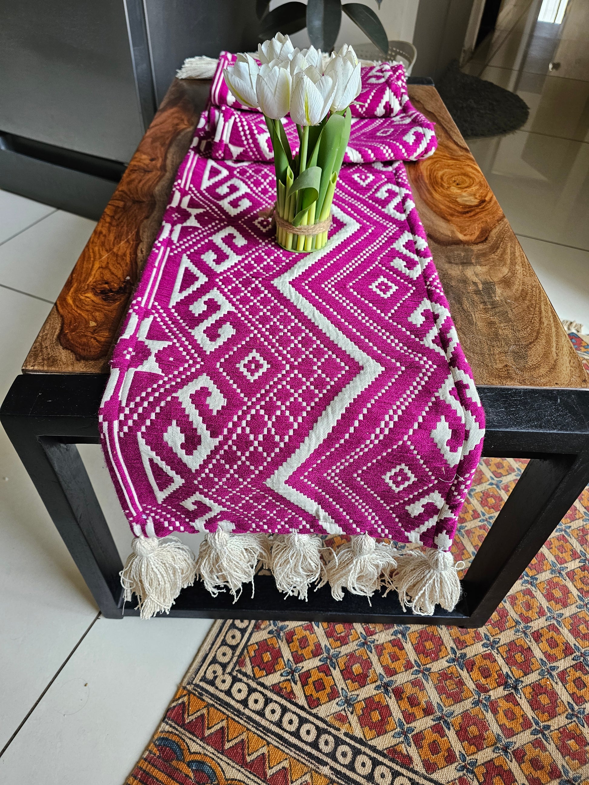 Pink Magenta & Beige Handloom Jacquard Table Runner