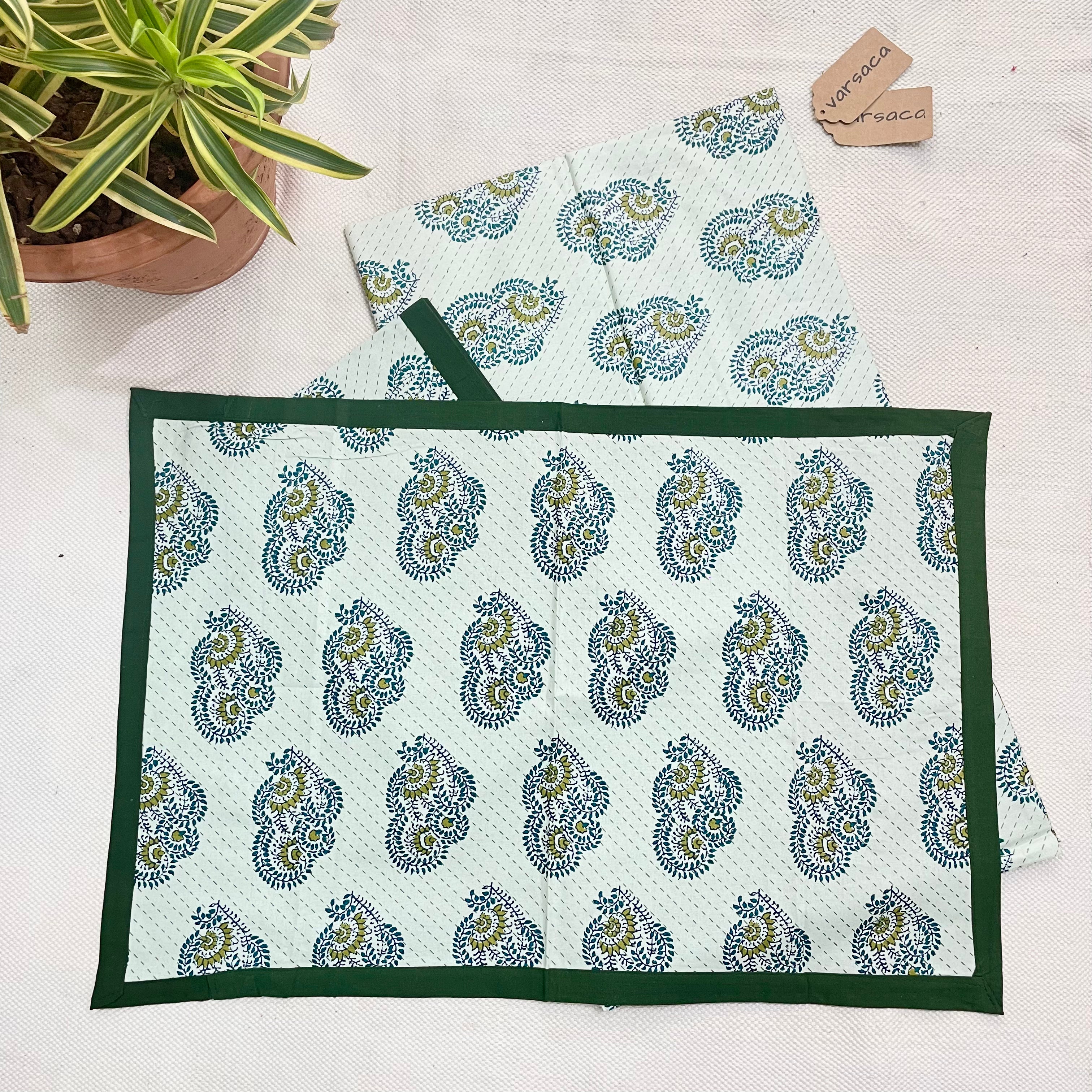 Green-White Geometric Print King Size Bedsheet With Yellow Color Border