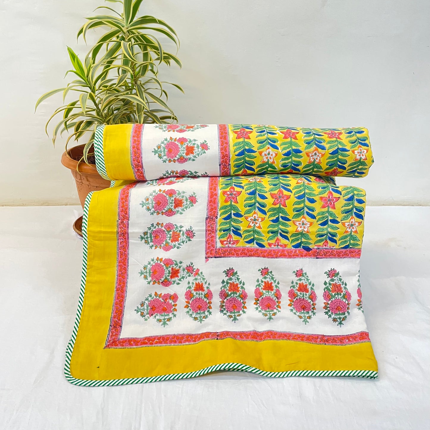 Yellow And Green Floral Print Pure Cotton Reversible Dohar King Size