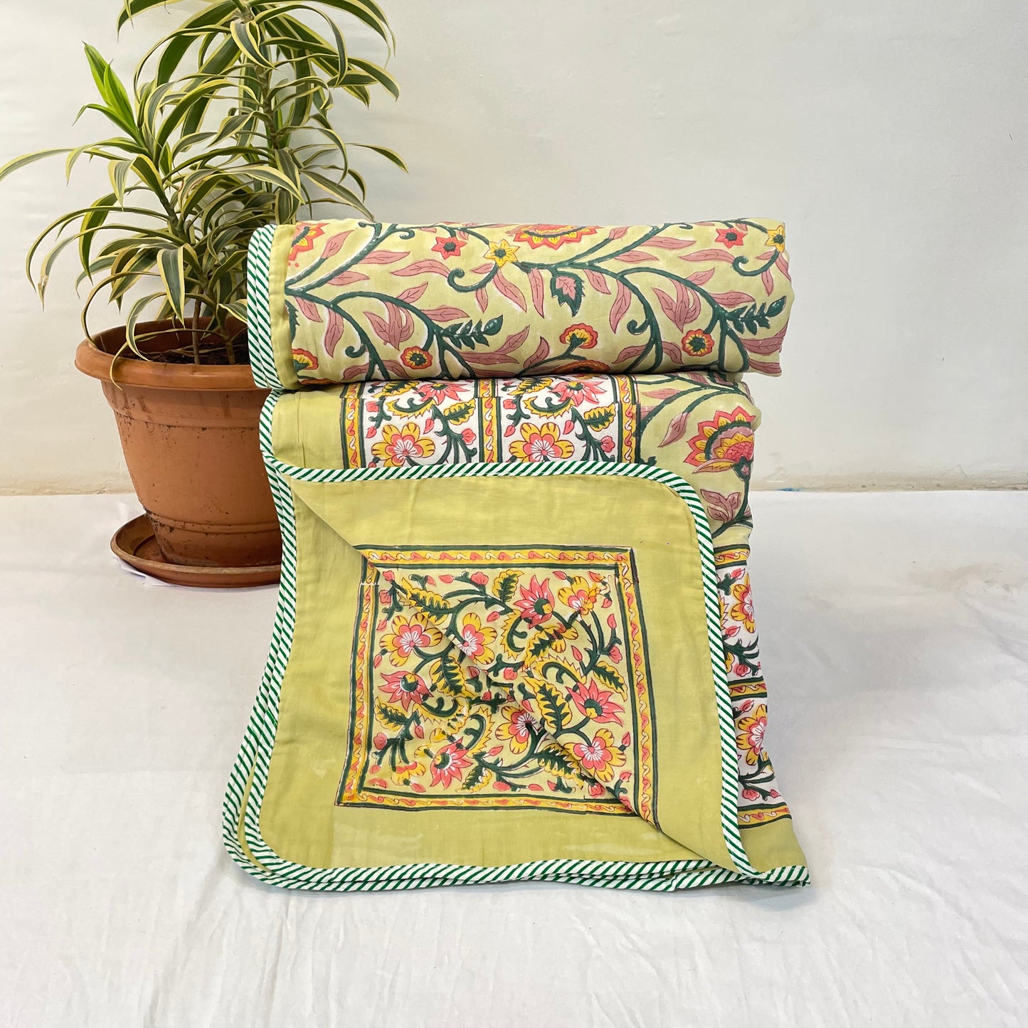 Yellow Floral Print Pure Cotton Reversible Dohar Single Bed Size