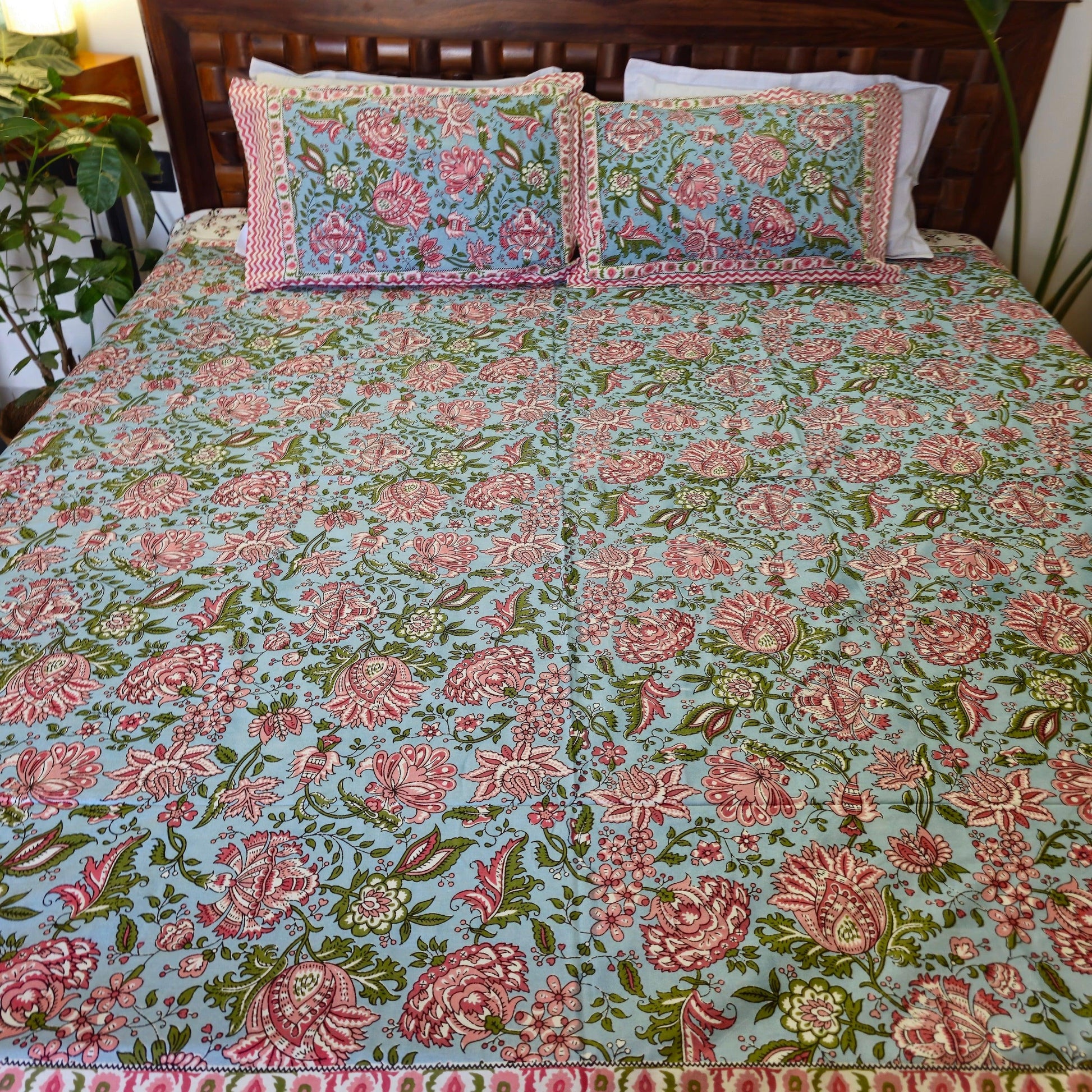 Pure Cotton White And Pink Floral King Size Bed Sheet