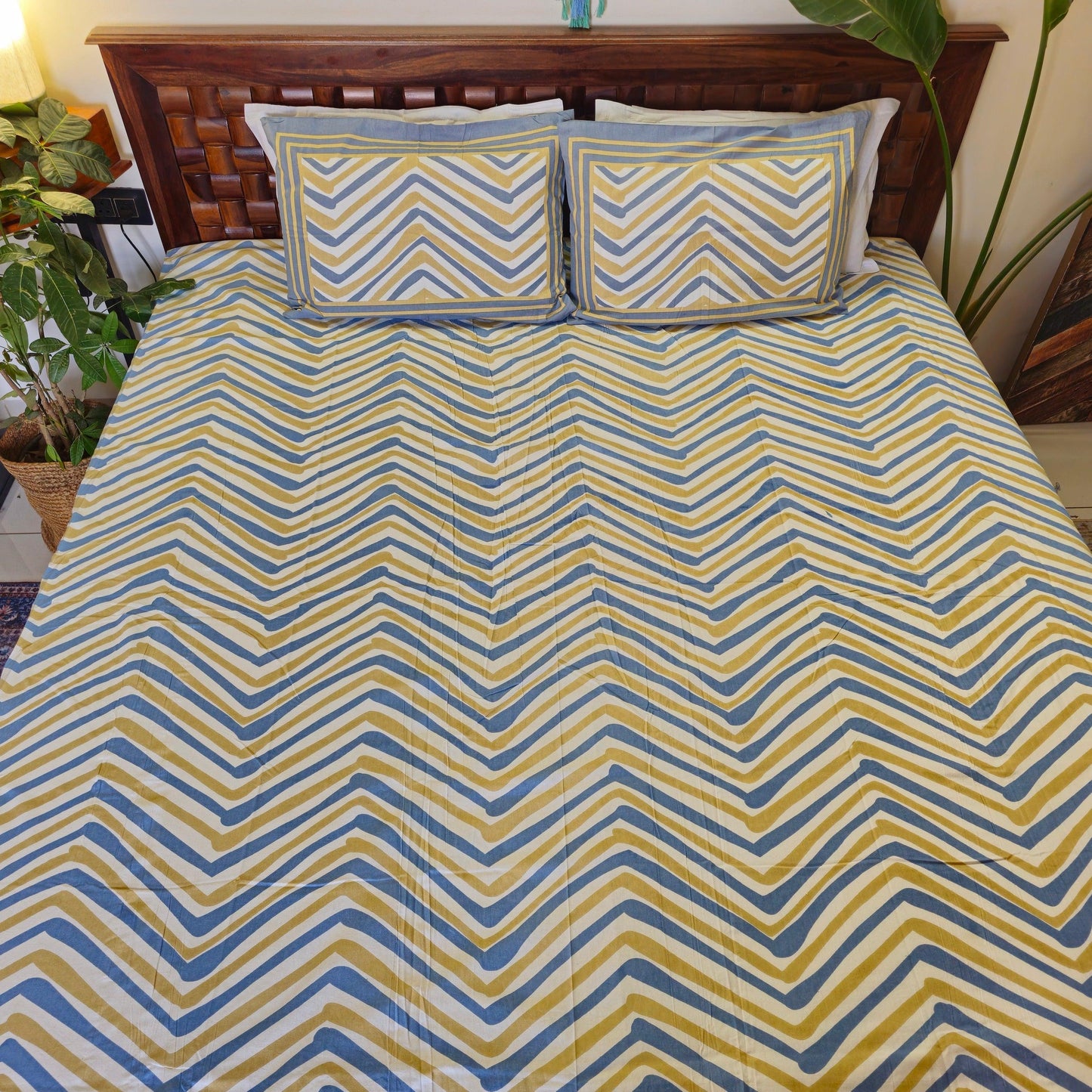 Grey And Beige Stripe King Size Bedsheet