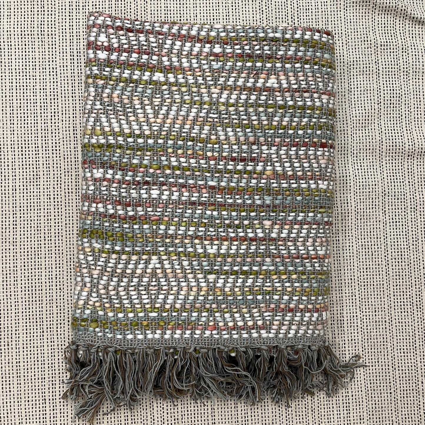 Dark Green and White Acrylic Sofa Throw with Tassels | Handwoven Decorative Blanket