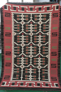 5x7 ft Handwoven Woollen Rug with geometric Diamond Pattern