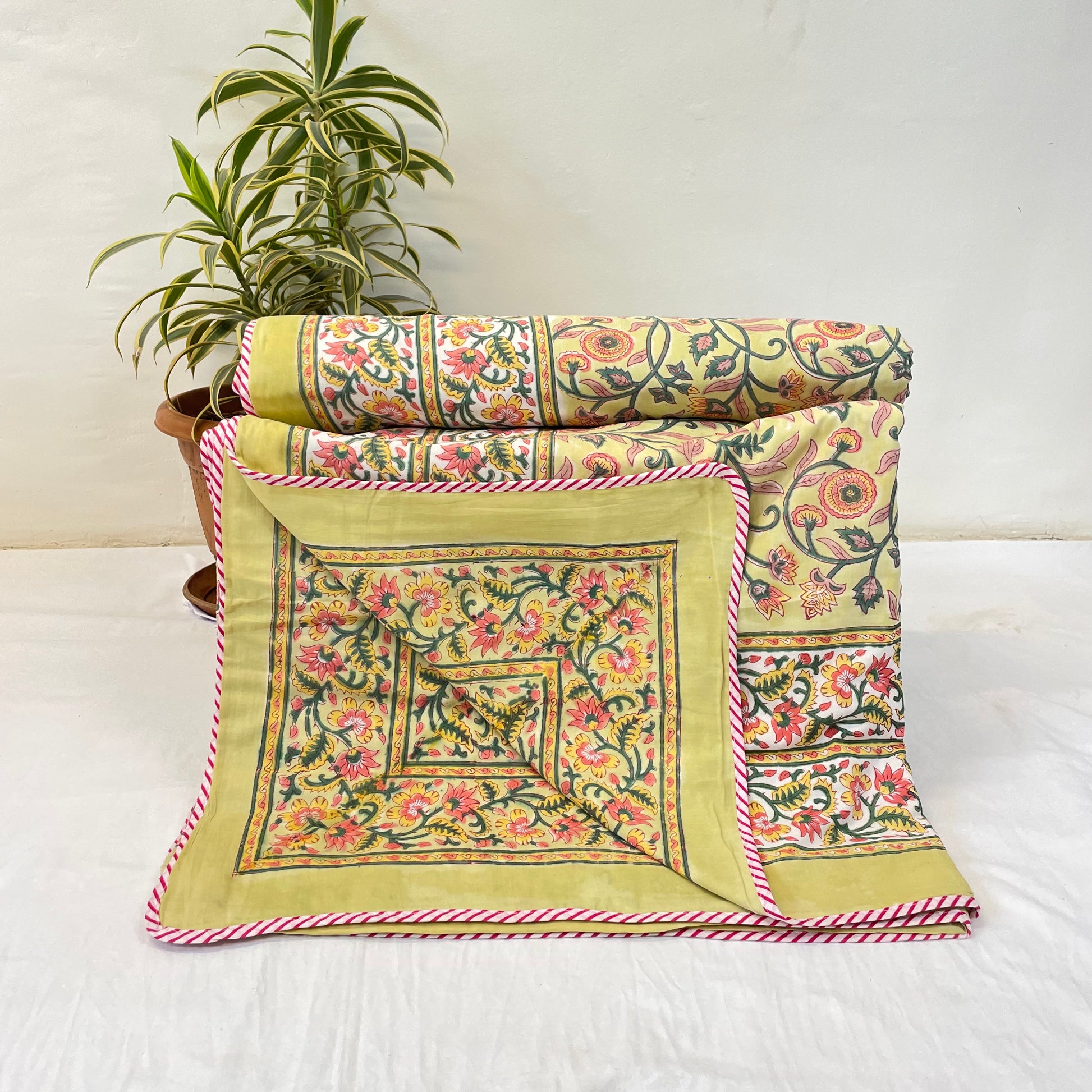 Yellow Floral Print Pure Cotton Reversible Dohar Single Bed Size
