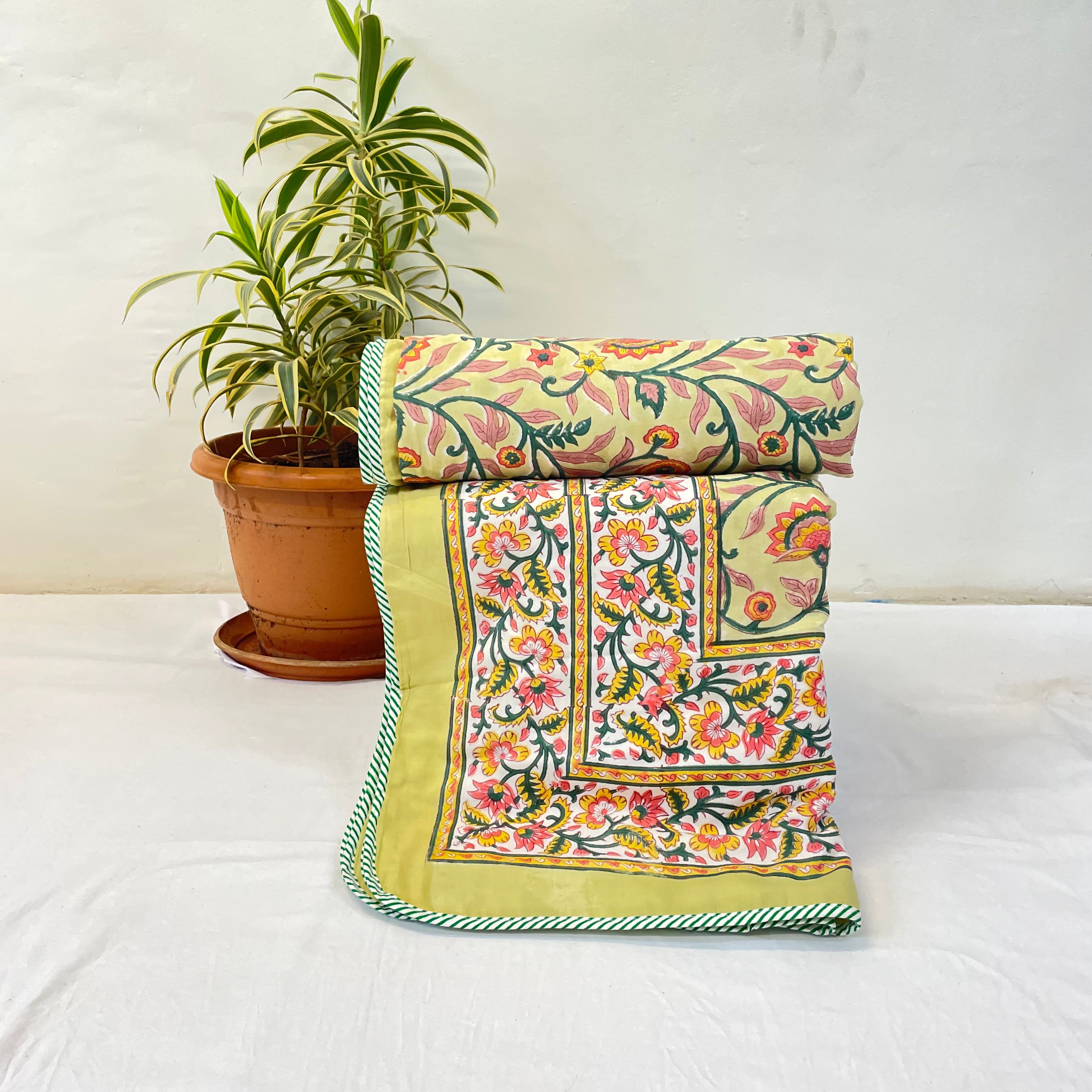 Yellow Floral Print Pure Cotton Reversible Dohar Single Bed Size|imae3