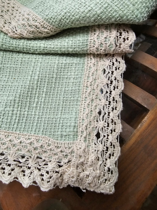 eco‑friendly jute cotton runner with vintage lace