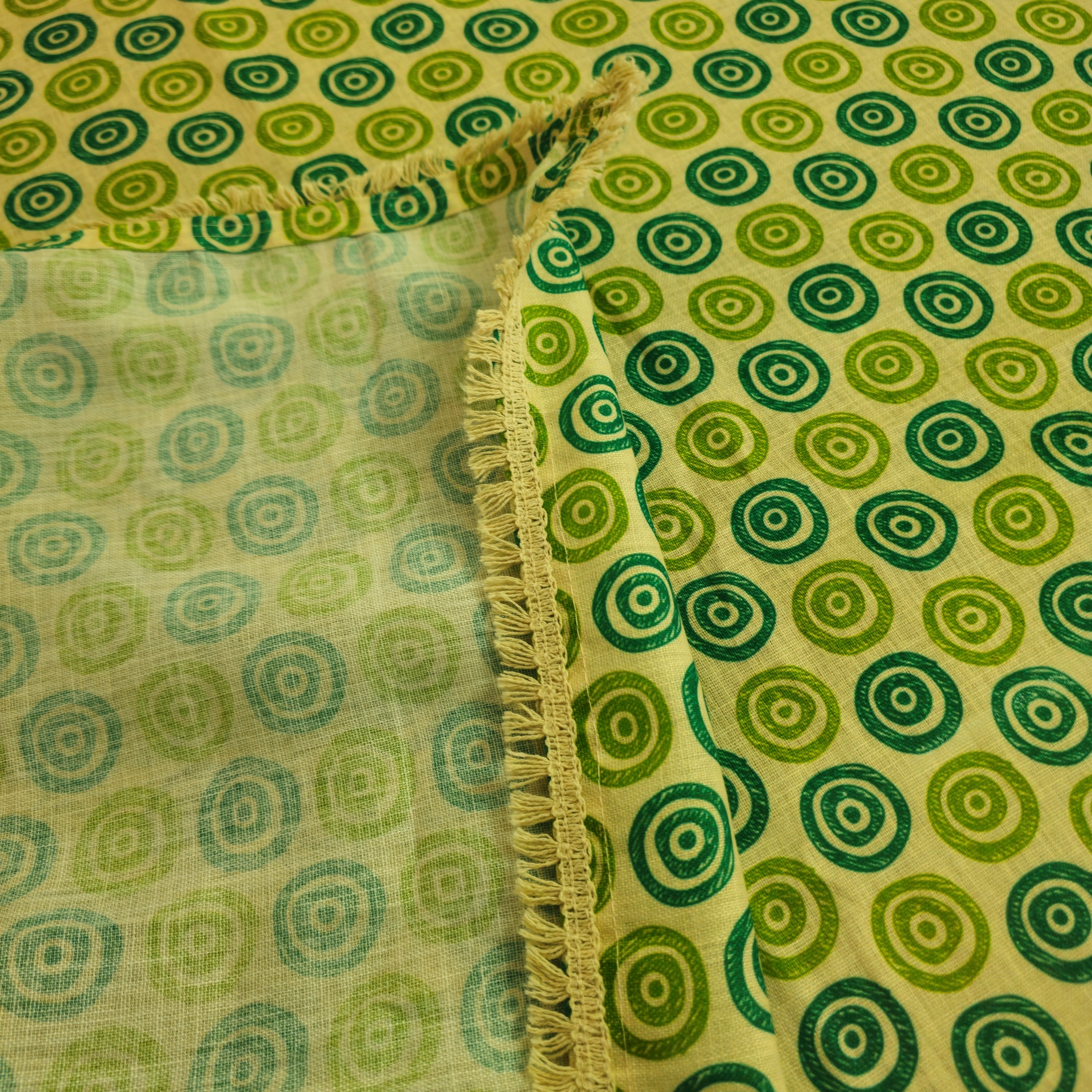 Green Linen Table Cover – Doodled Rings Print with Vintage Cotton Tasseled Lace
