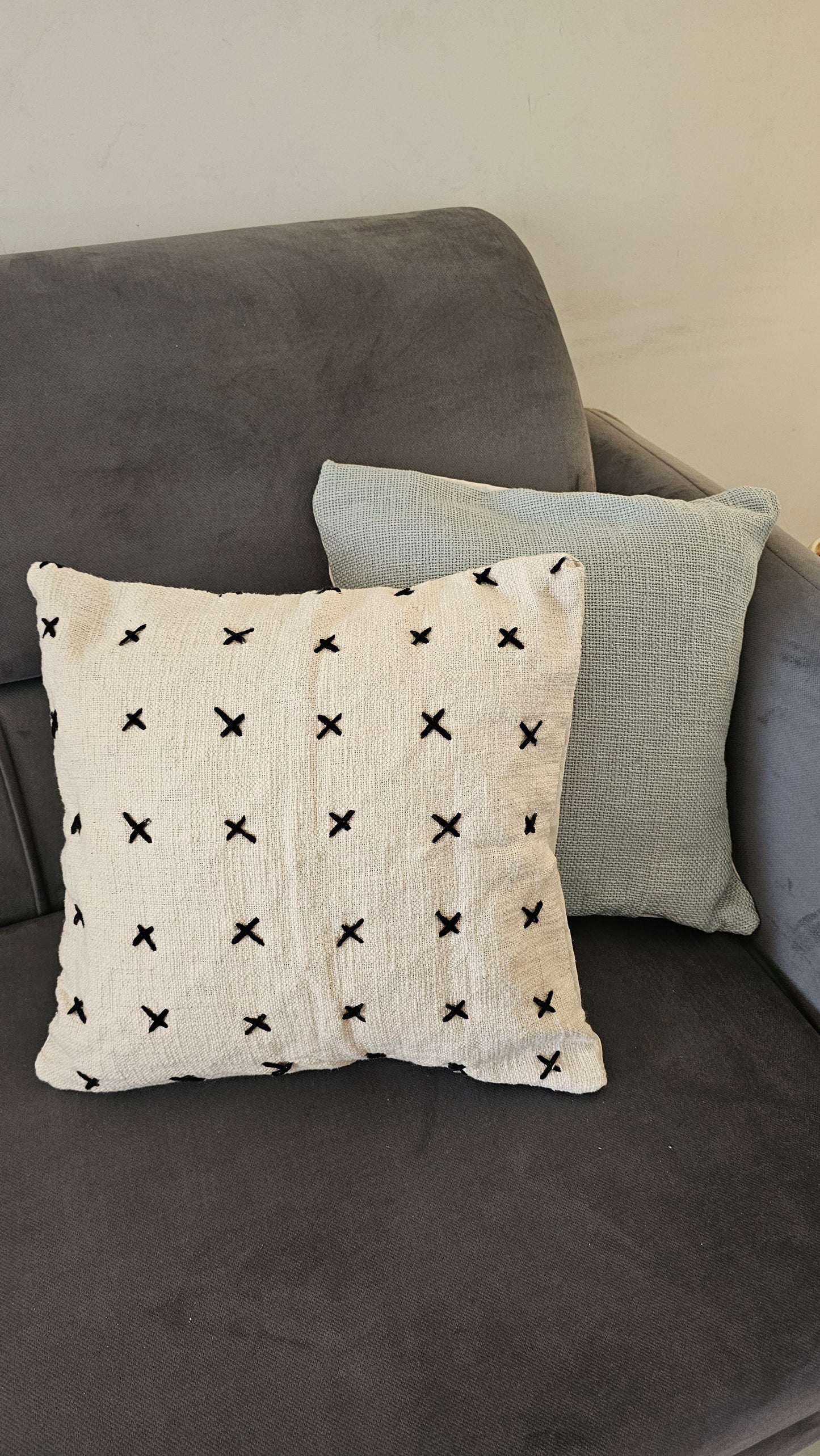 jute cotton textured cushion cover India