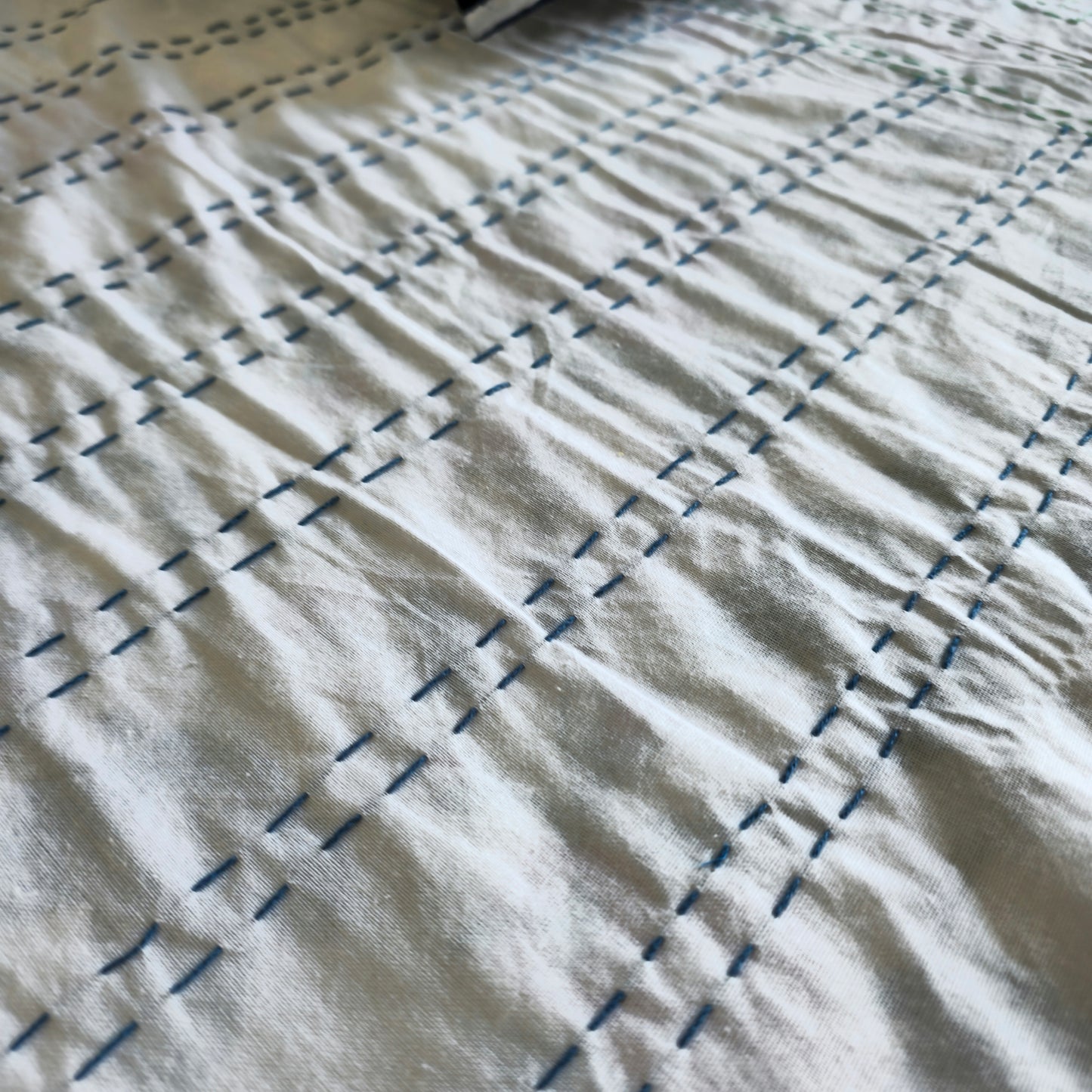 White Thread Work Kantha Bedsheet with 2 Pillow Covers – Pure Cotton