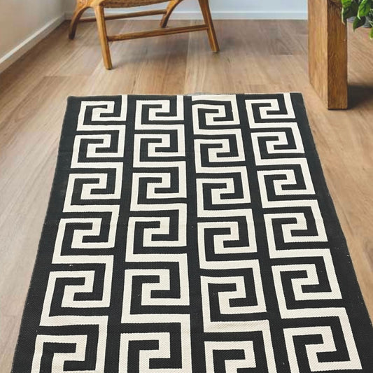 Black-White Geometric Pattern Cotton Rug | Handwoven Dhurrie