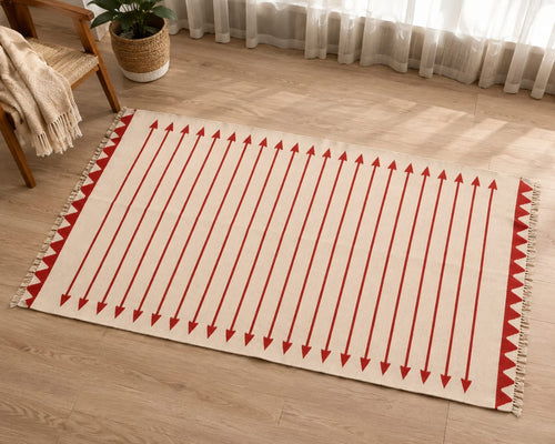 varsaca arrowhead linear red cream cotton rug