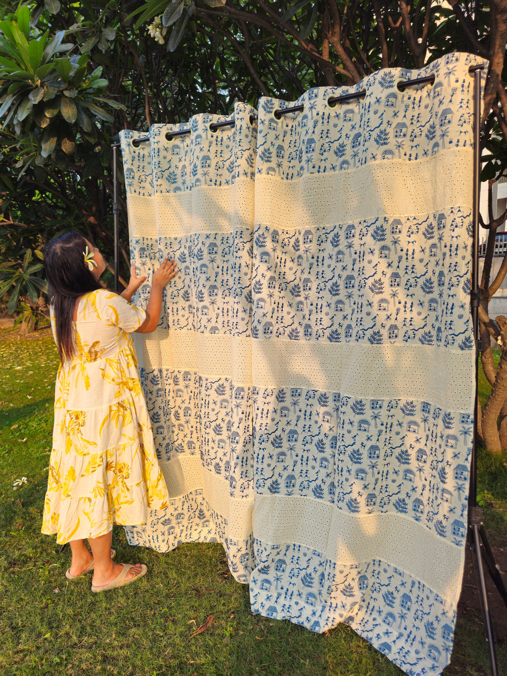 warli art curtain