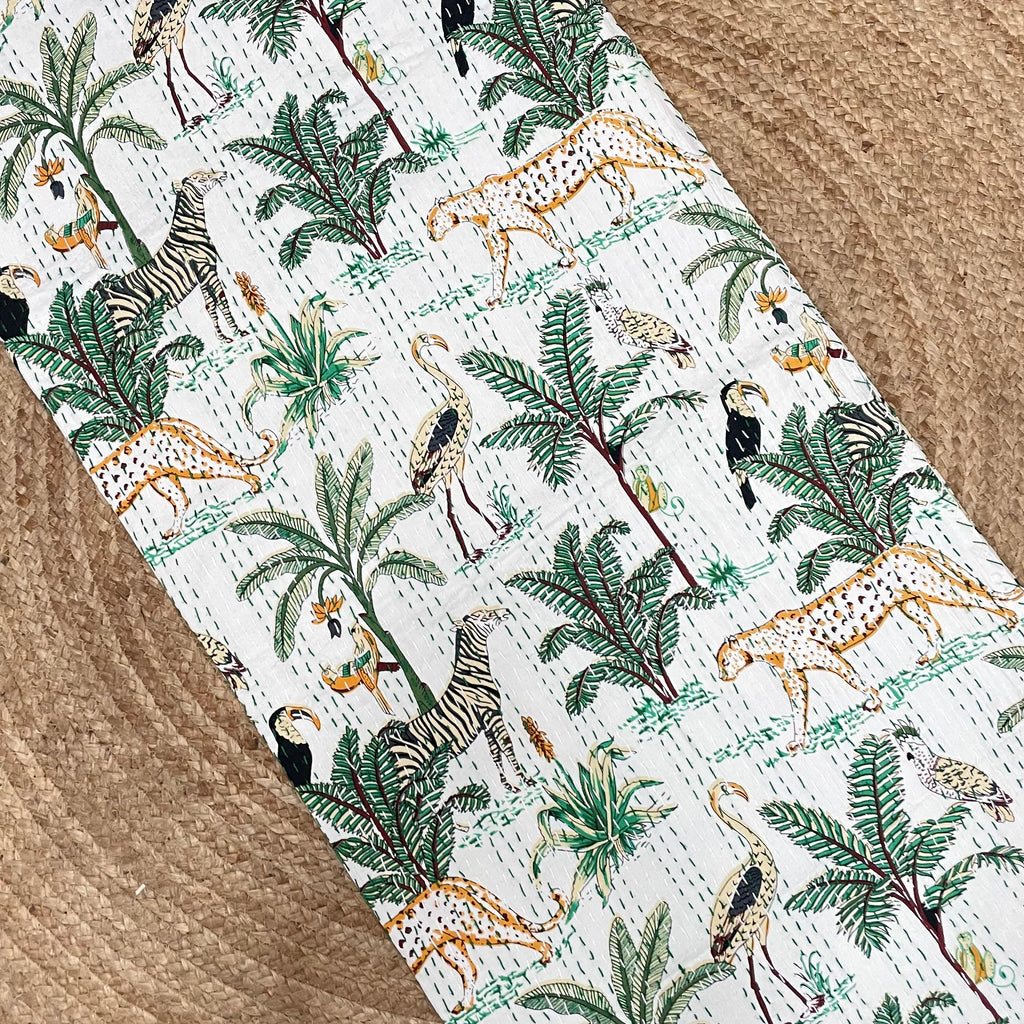 white cotton quilt
